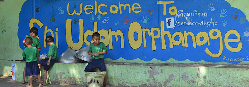 Sri-Udom-Orphanage-banner